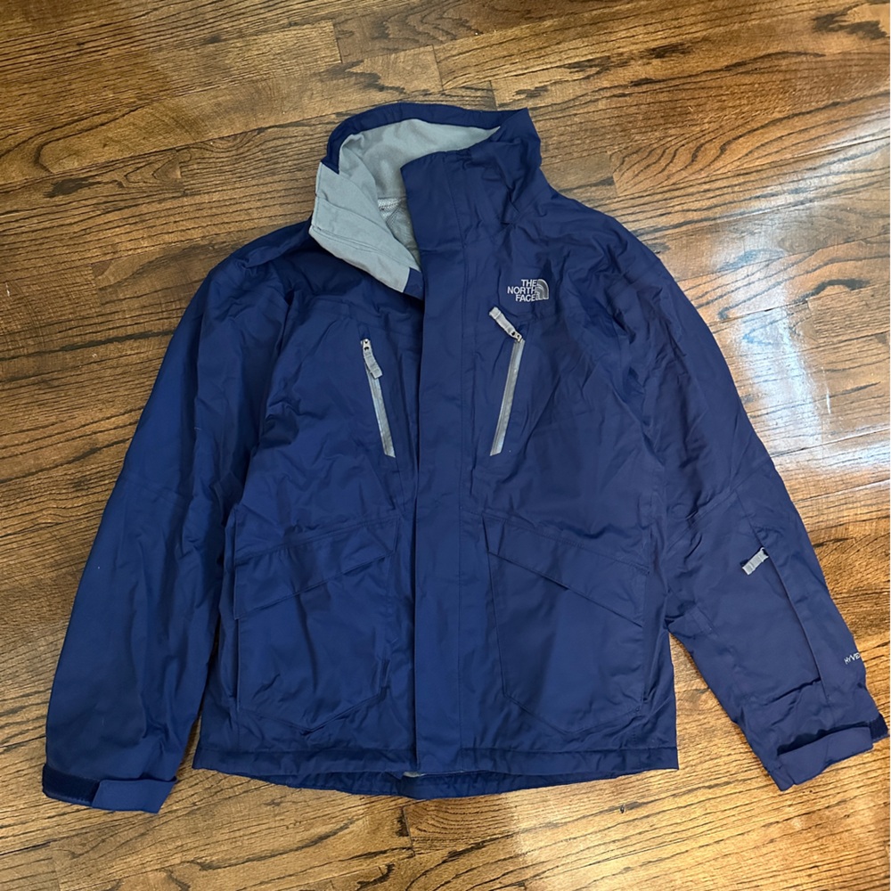 The North Face HyVent Ski Shell Jacket – Men’s Small – Navy Waterproof Snow Coat